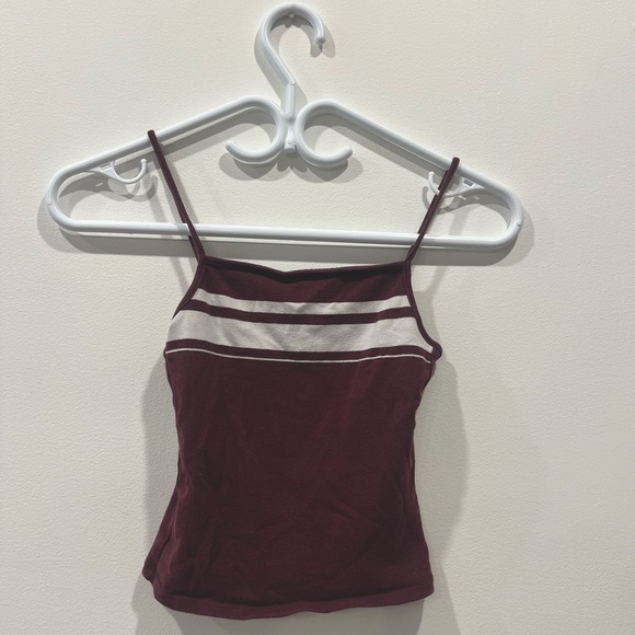 Spaghetti strap cropped tank top - Picture 1 of 3